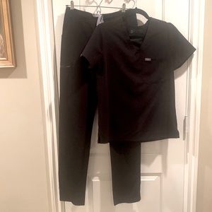 FIGS Black Scrubs Set Grey Drawstring Size S